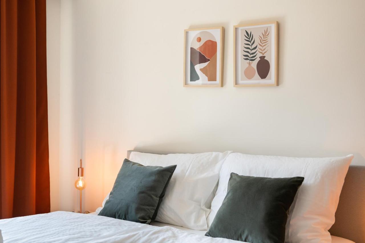 City Apartment 3 Bedroom, Kitchen, Wifi, Workspace, Coffee, Central ฮัสเซลต์ ภายนอก รูปภาพ
